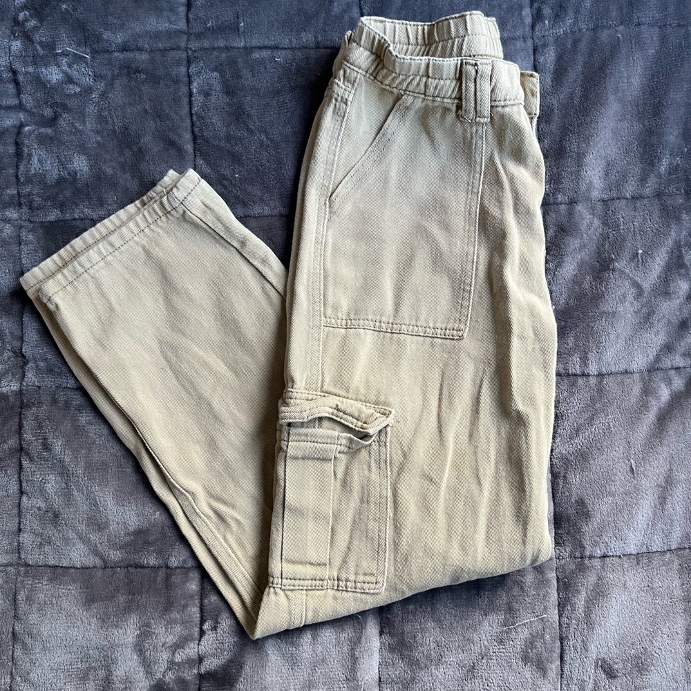 🔥3/$15 Tan cargo pants